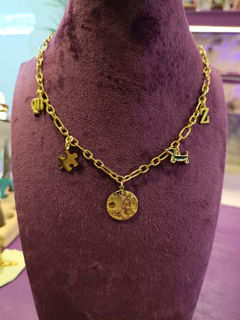 Collar